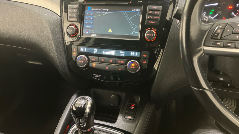 Nissan Qashqai 1.3 DiG-T Tekna 5dr Petrol Hatchback